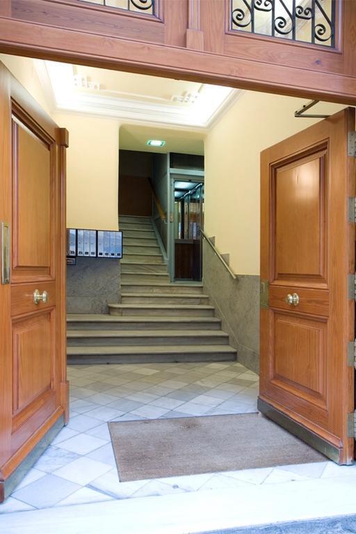 Lunalux Apartment Barcelona Exterior foto